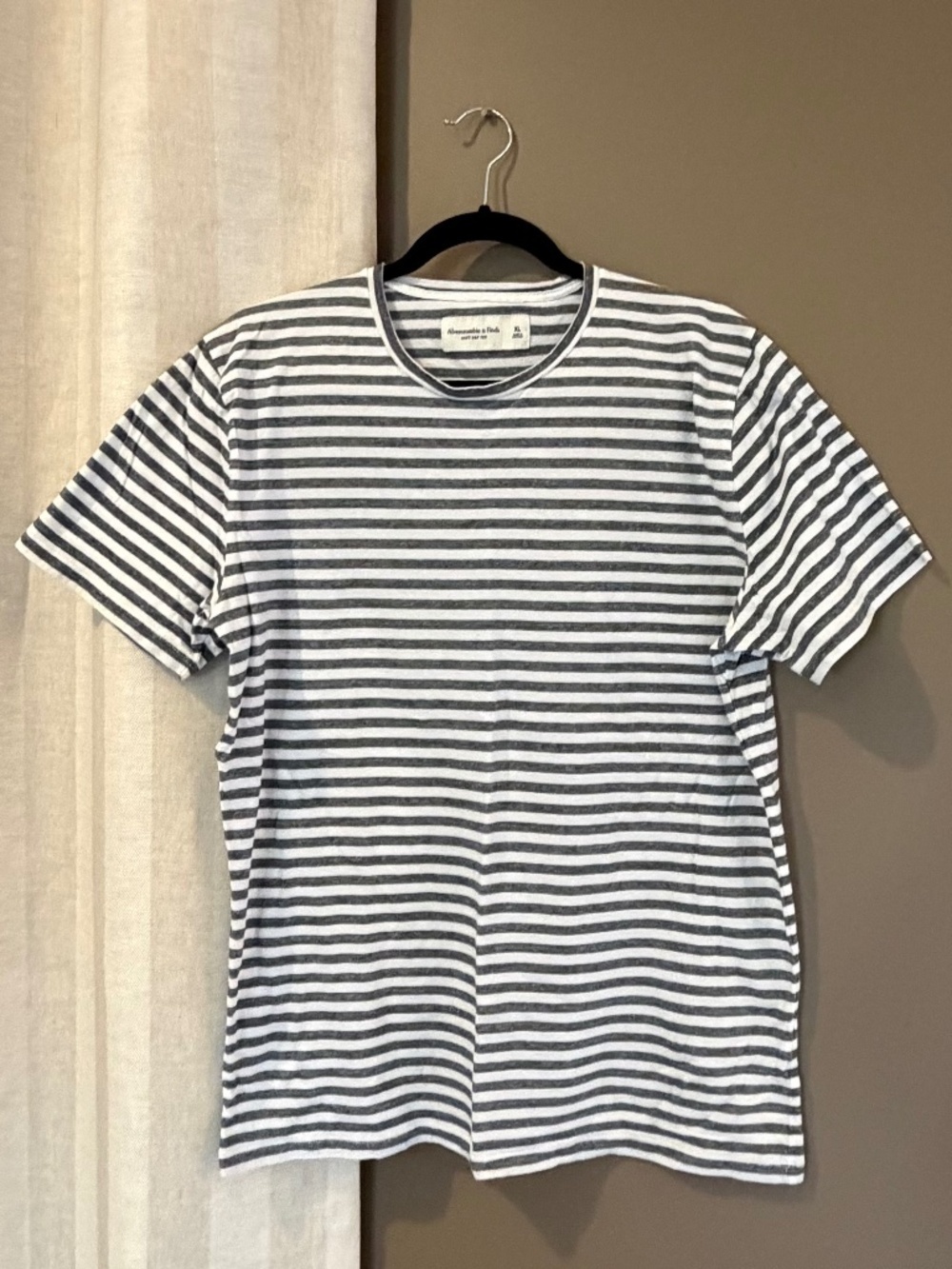 Abercrombie & Fitch Soft A&F Tee Men's Short Sleeve T-shirt, Size XL